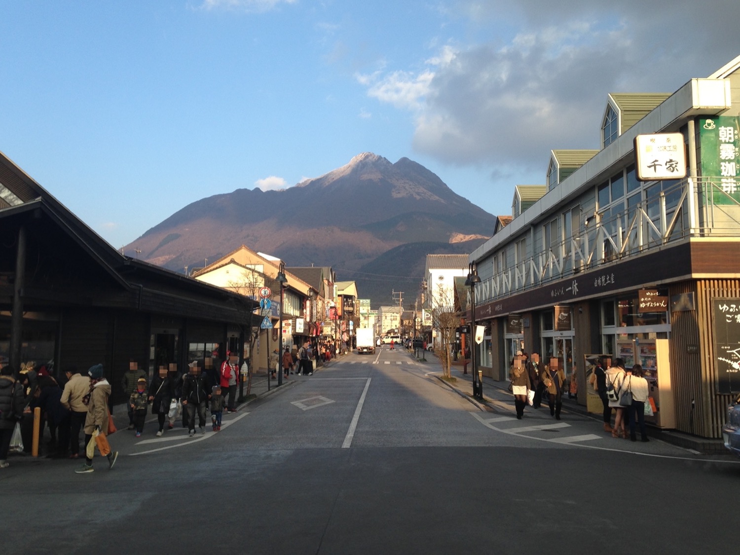 由布岳と湯の坪街道（由布院）